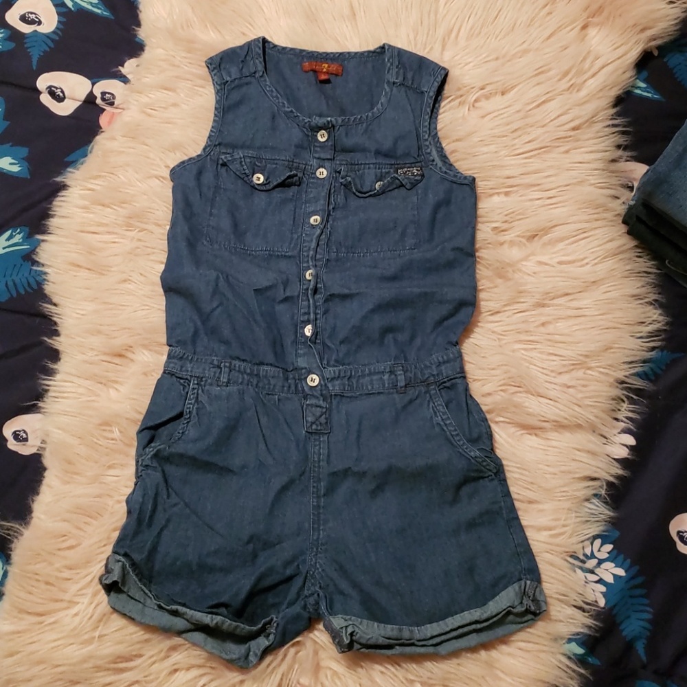 Girl's Romper shorts Size S (7)